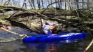 Młodzi kajakarze na pięknych szlakach kajakowych naszego powiatu_1